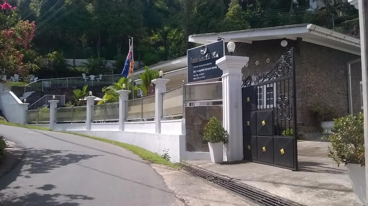 Anna Shanthi Villa Kandy